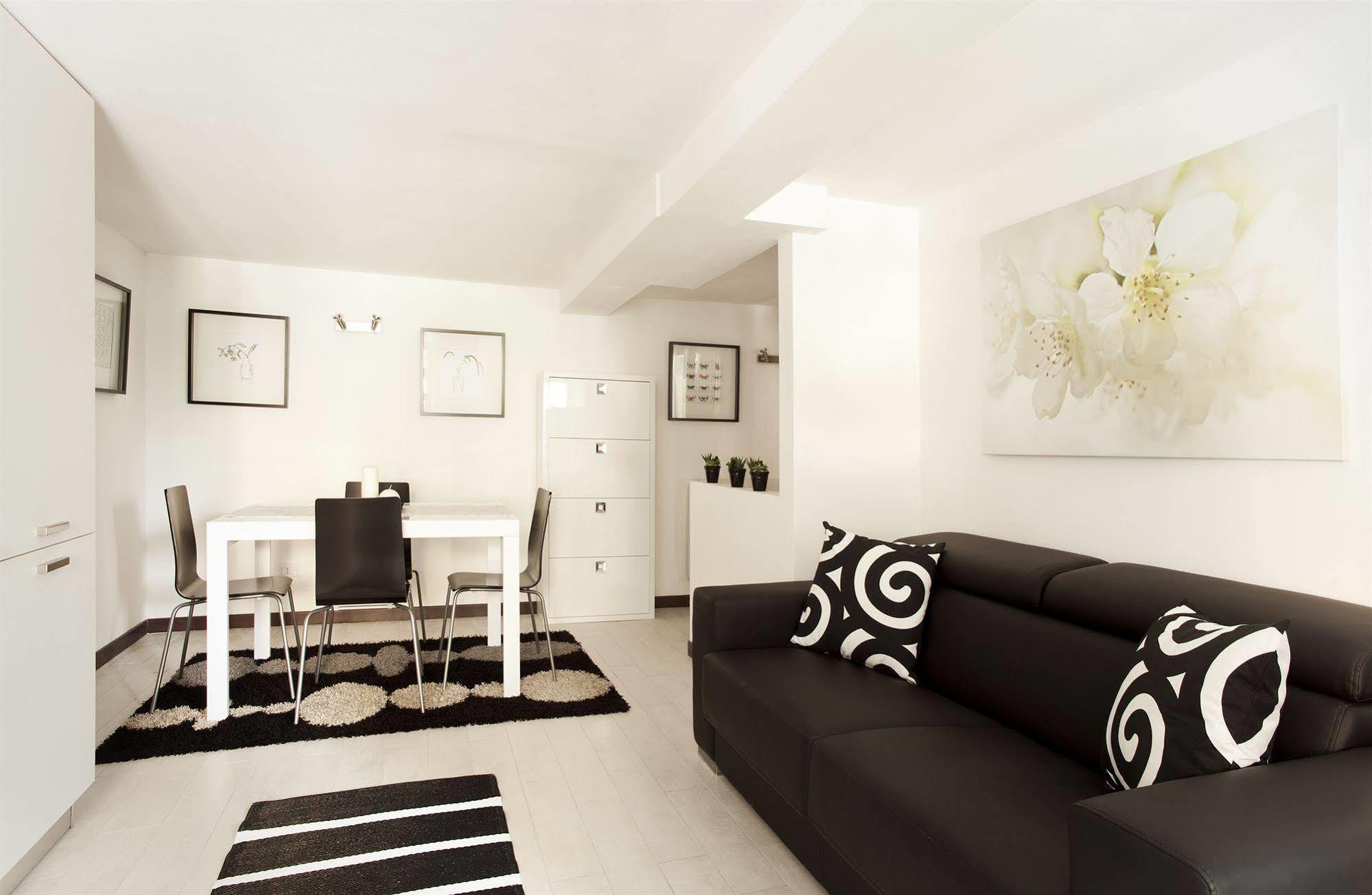 Italianway-Borgospesso Apartment Milan Exterior photo
